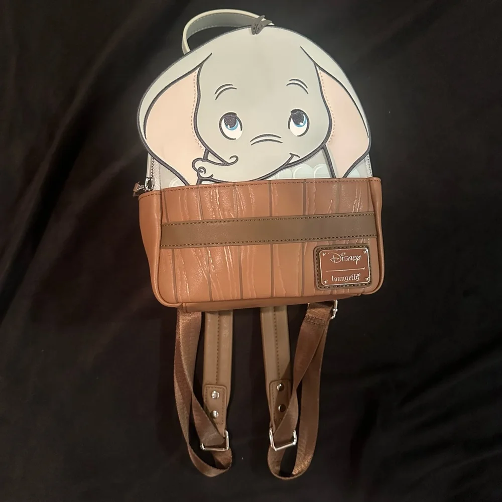 Loungefly Disney Dumbo Bath Figural Mini Backpack - BoxLunch Exclusive RARE - Picture 10 of 11